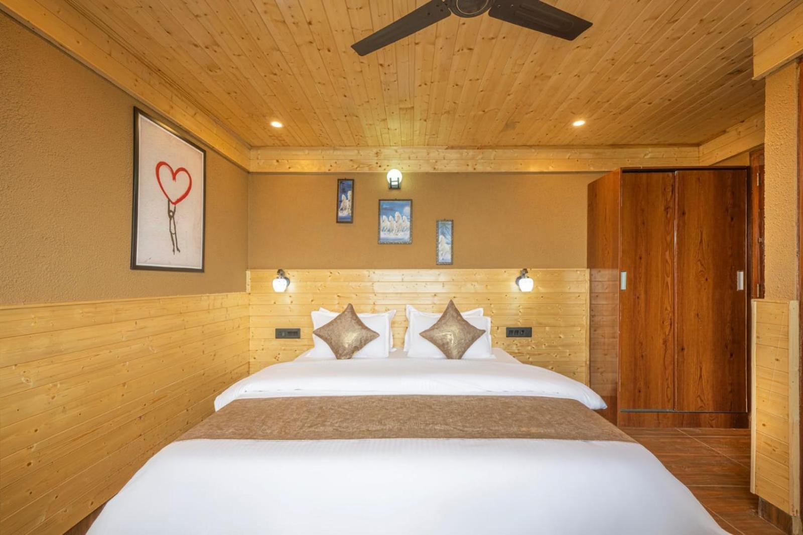The Nature Dreams I Vacations I Conference I Mice I Family Events I Open Air Terrace I Sky Bonfire I Kufri By Exotic Stays Shimla Bagian luar foto