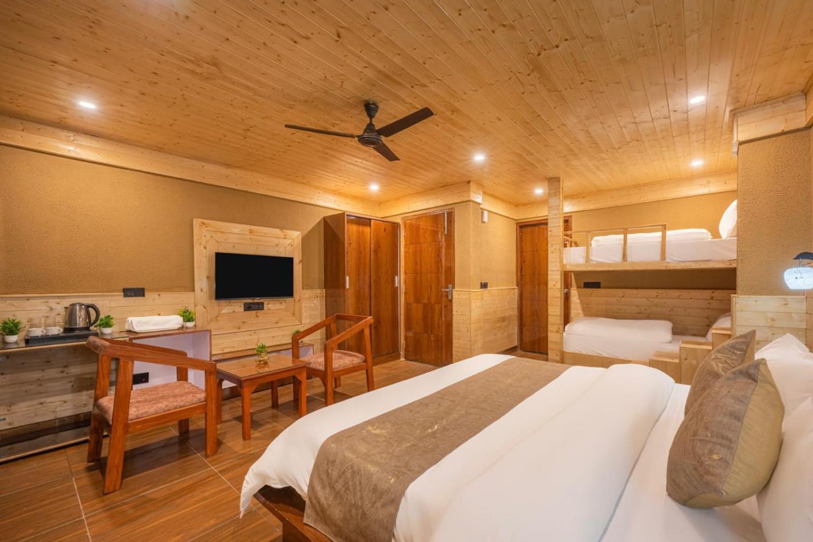 The Nature Dreams I Vacations I Conference I Mice I Family Events I Open Air Terrace I Sky Bonfire I Kufri By Exotic Stays Shimla Bagian luar foto