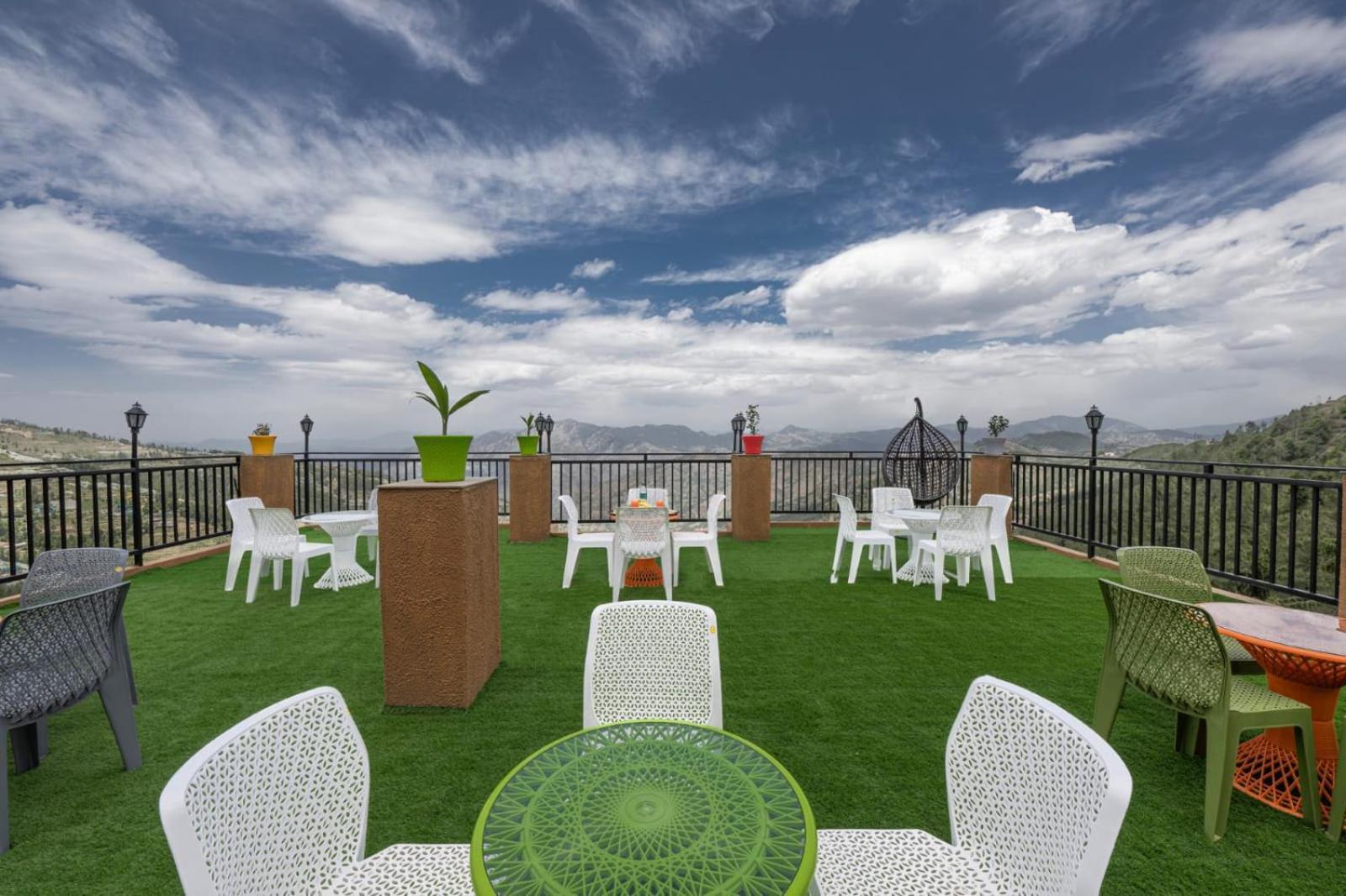 The Nature Dreams I Vacations I Conference I Mice I Family Events I Open Air Terrace I Sky Bonfire I Kufri By Exotic Stays Shimla Bagian luar foto